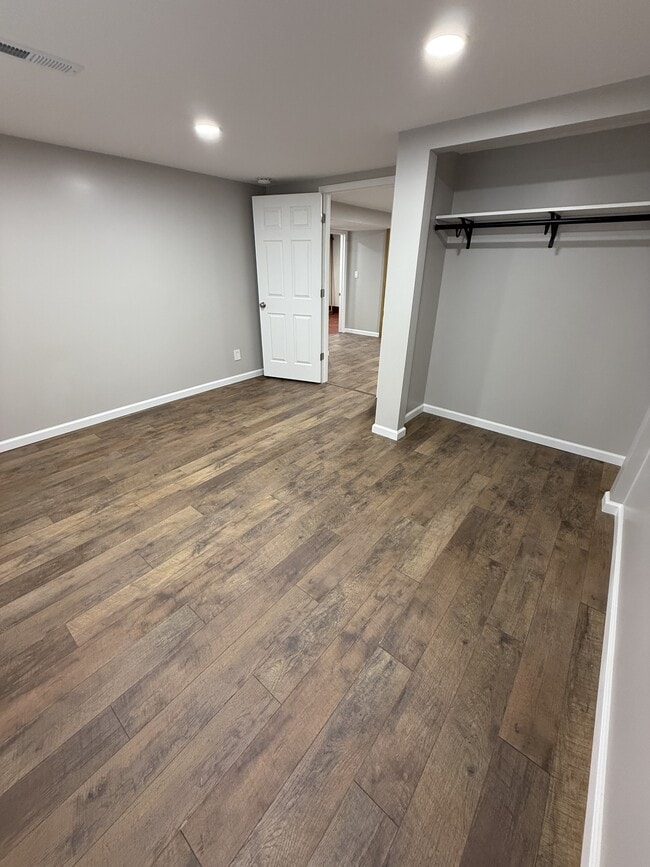 Building Photo - 3250 3rd Ave S