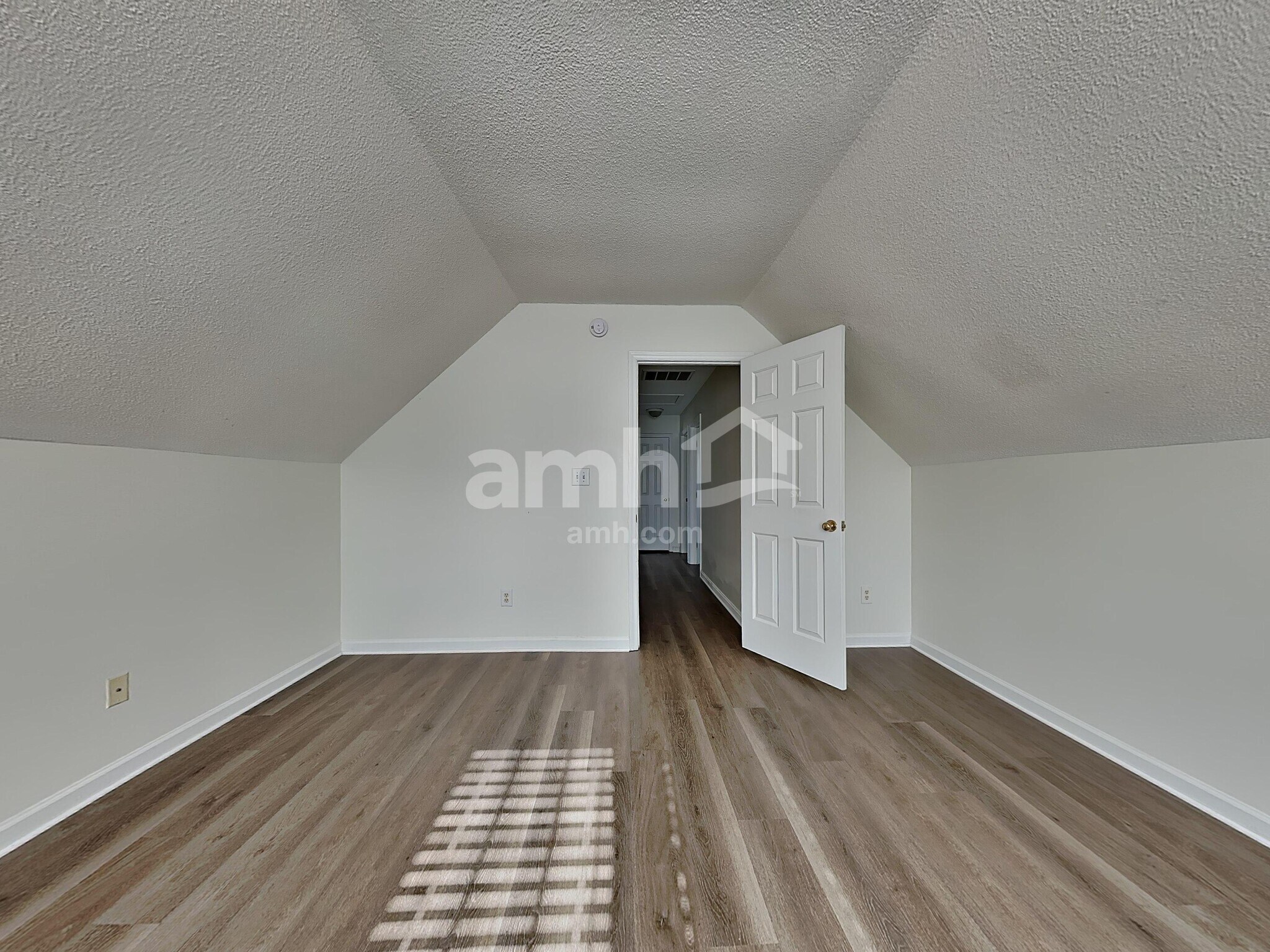 Building Photo - 5312 Tanglewood Pine Ln