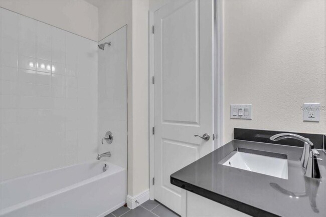 Building Photo - 9258 Gulf Hvn Dr