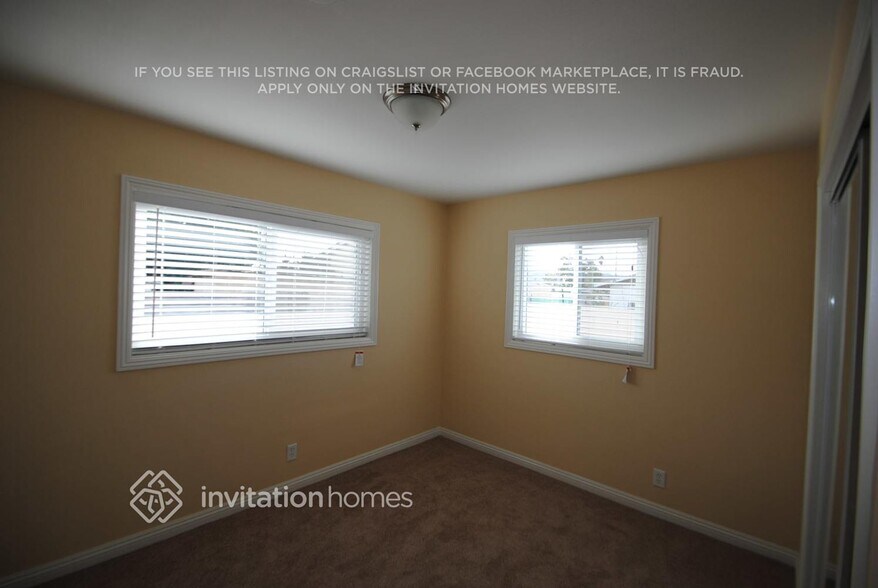 Building Photo - 1018 W G St