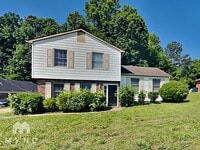 Building Photo - 4815 S Singing Woods Pl
