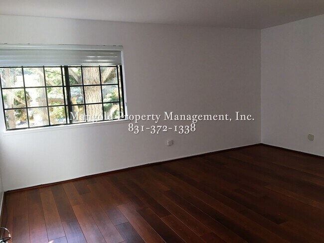 Building Photo - Spacious Condo In Great Pacific Grove Neighborhood