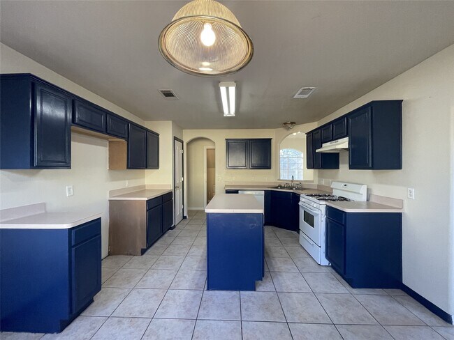 Building Photo - 16706 Stapley Dr