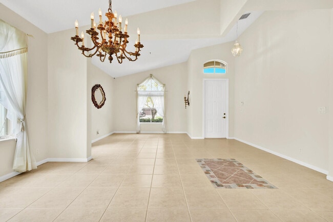 Building Photo - 6404 C Durham Dr