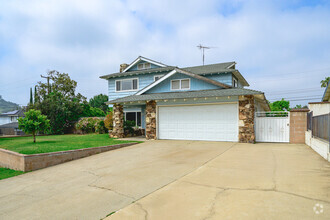 Building Photo - Beautiful house 5B3B