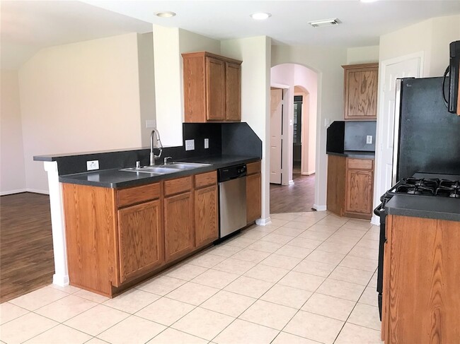 Building Photo - 21522 Gannet Peak Way