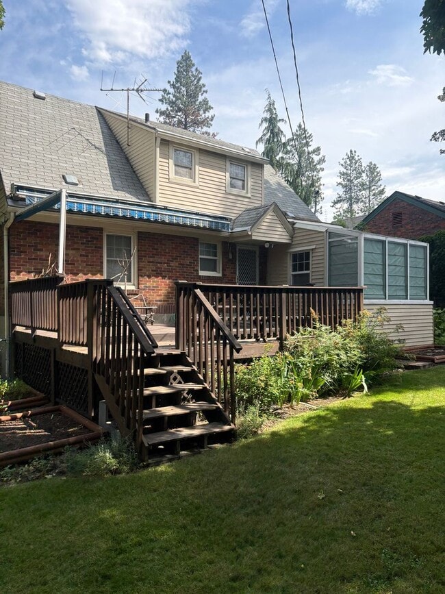 Building Photo - Classic Brick Charmer - 4 Bedroom