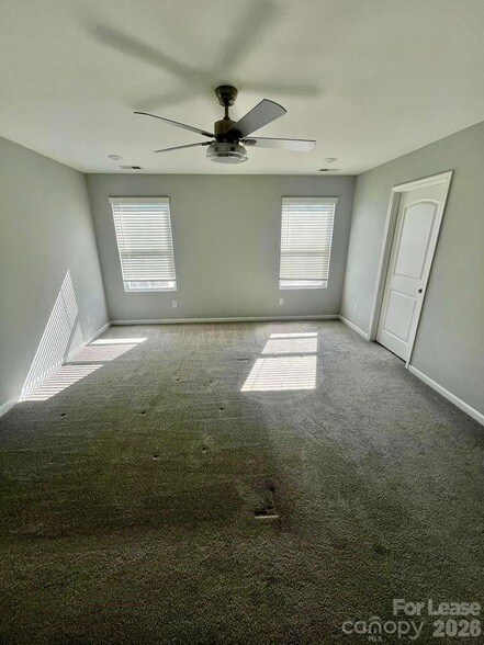 Building Photo - 2105 Boynton St