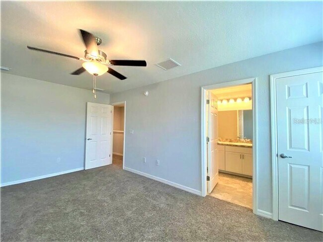 Building Photo - 7308 Merlot Sienna Ave