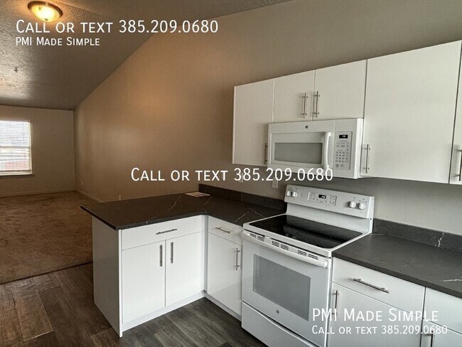 Building Photo - 1700 Sandhill Rd