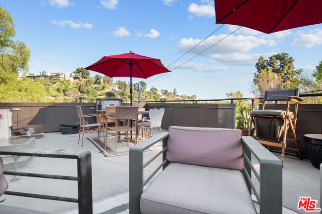 Building Photo - 6127 Glen Tower St