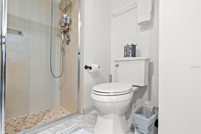 Building Photo - 2123 Sea Pines Ct