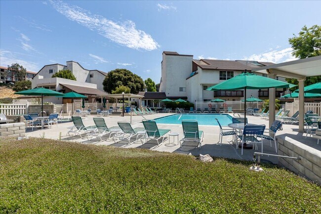 Building Photo - Discover Resort Style Living In Mission Va...