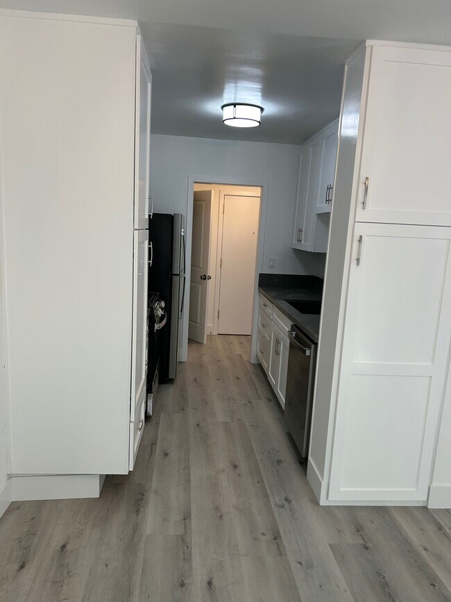 Building Photo - 216 S Occidental Blvd