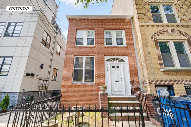Building Photo - 206 Marine Ave