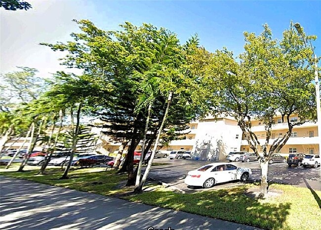 Building Photo - 5001 NW 34th St
