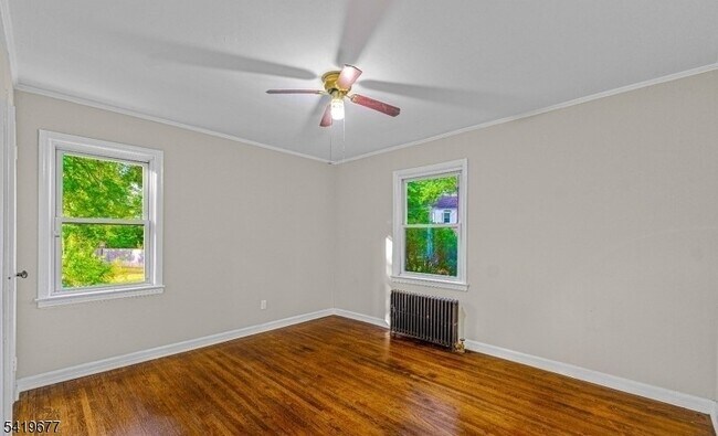 Building Photo - 6 Armstrong St