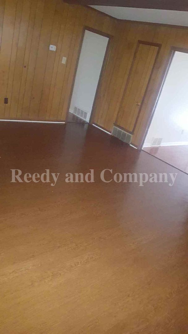 Building Photo - 2864 Randy Cove