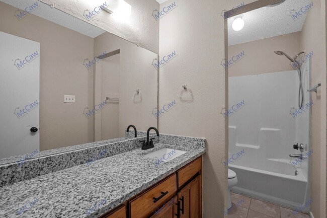 Building Photo - 7734 Jamie Renee Ln