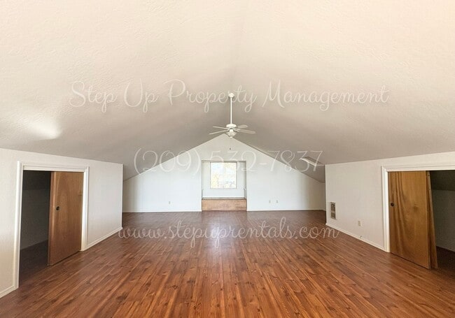 Building Photo - Spacious 3-Bedroom, 2-Bath Home with Garage and Private Deck in Sonora