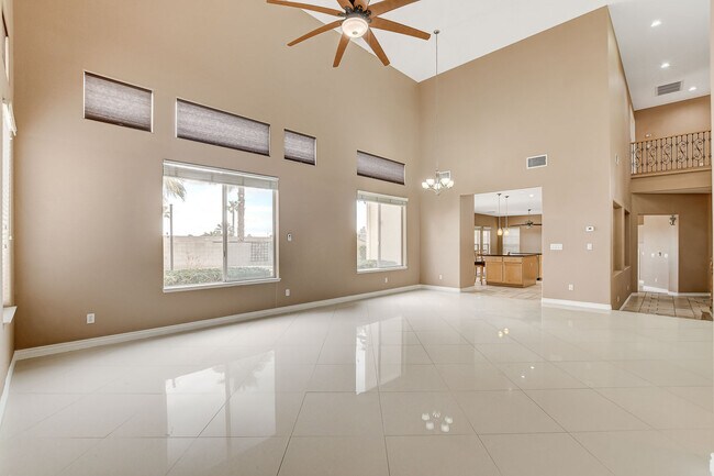 Building Photo - 2504 Antique Blossom Ave