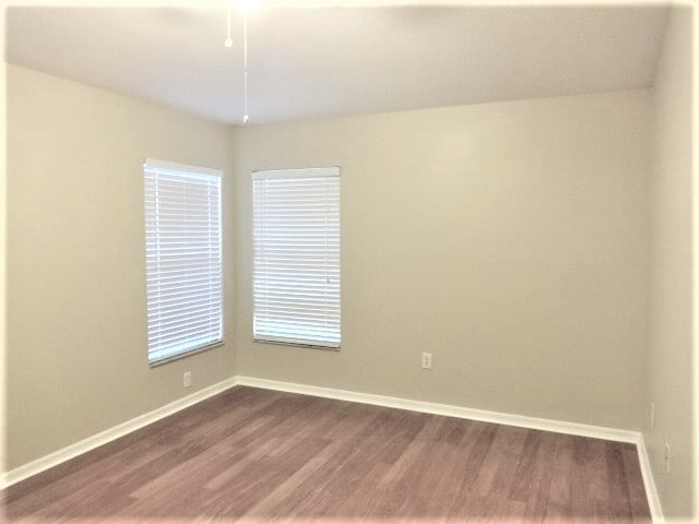 Building Photo - 12826 Lake Vista Dr
