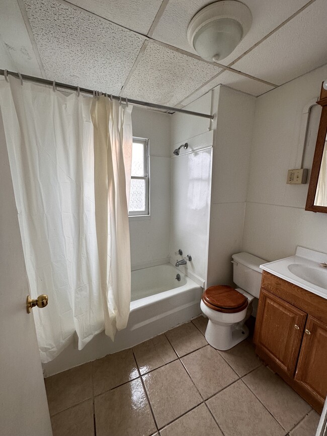 Bathroom - 1302 Sabraton Ave