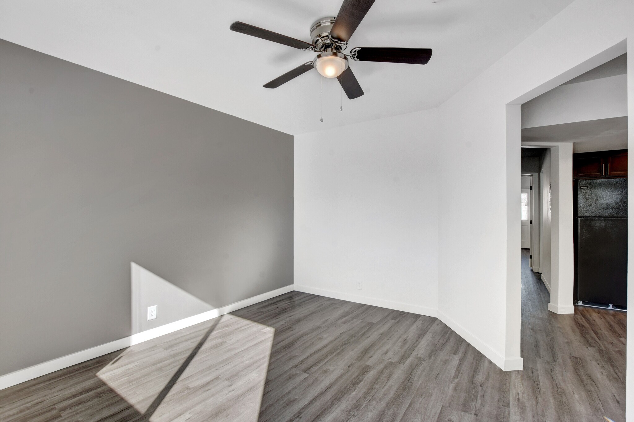 bedroom1 - 1774 Willow Trl