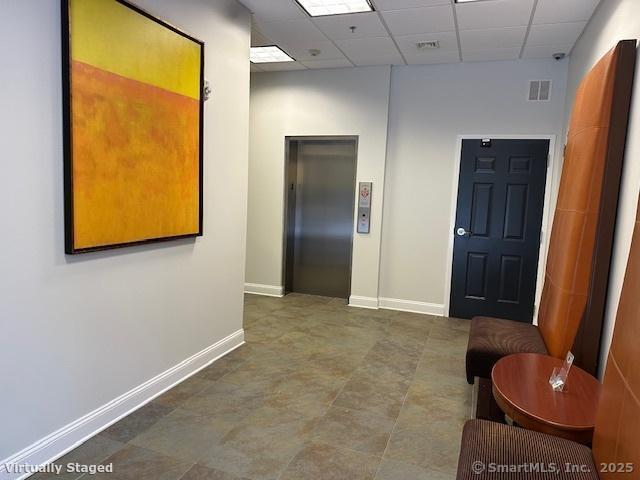 Primary Photo - 2518 Whitney Ave