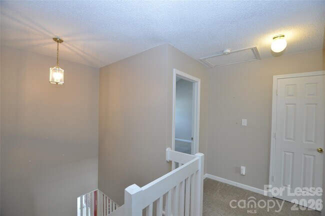 Building Photo - 8421 Southgate Commons Dr