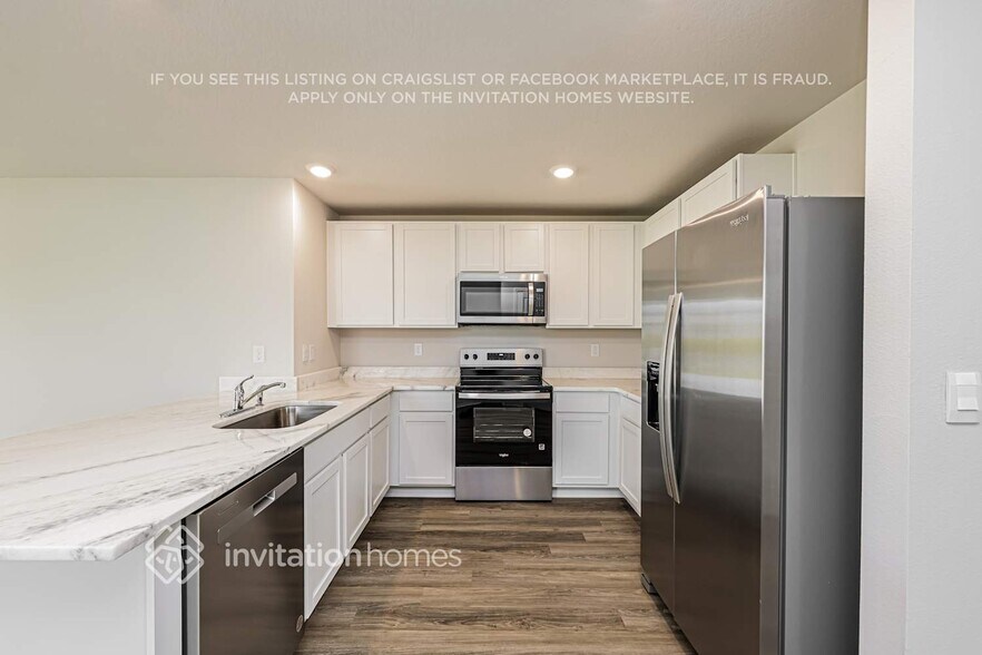 Building Photo - 10831 Hidden Banks Gln