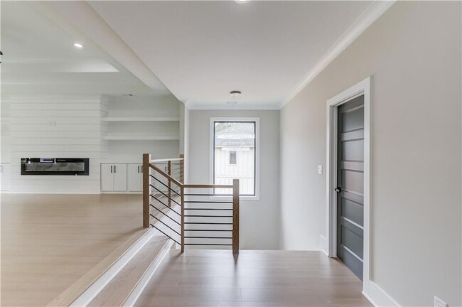 Building Photo - 37 Deer Cyn Dr