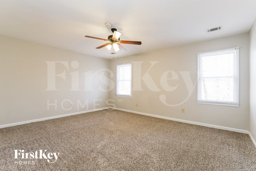 Building Photo - 5142 4th Colony Dr