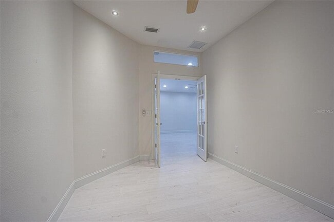 Building Photo - 31912 Turkeyhill Dr