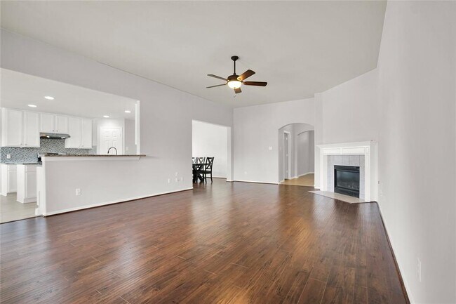 Building Photo - 23931 Ayscough Ln
