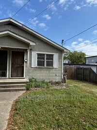 Building Photo - 904 Palmetto St