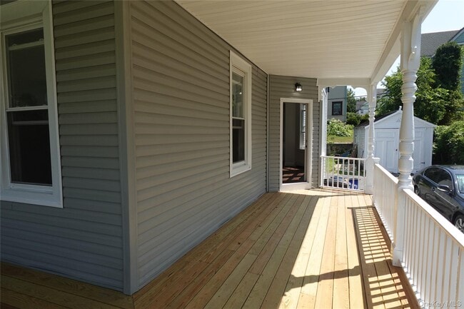 Building Photo - 47 Rich Ave