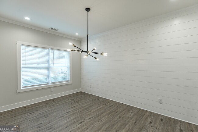 Building Photo - 6459 Wildwood Trail