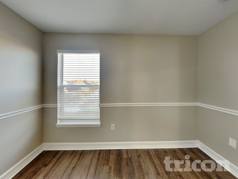 Building Photo - 7013 Cupseed Ln