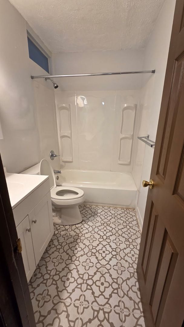 Building Photo - 2873 Glenn Hills Cir