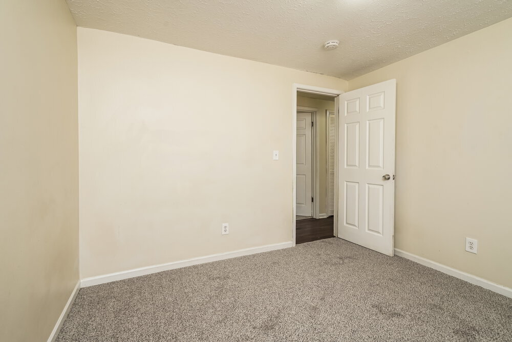 Building Photo - 3075 Flowers Dr