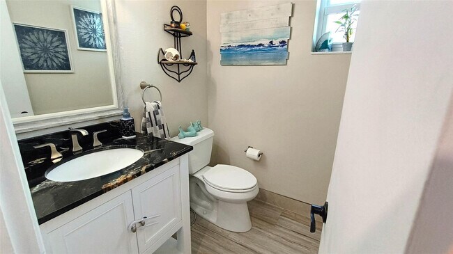 Building Photo - 777 S Federal Hwy