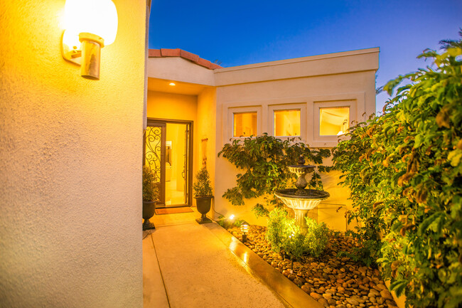 Building Photo - 75273 Spyglass Dr
