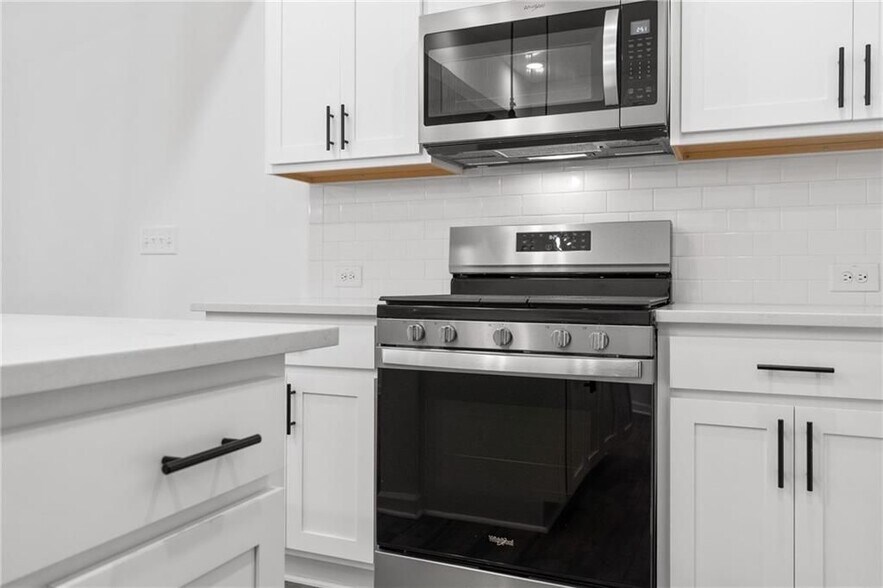 Building Photo - 1637 Winpost Ln NW