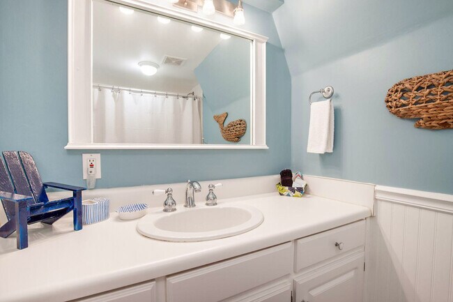 Building Photo - 86 Cobia St