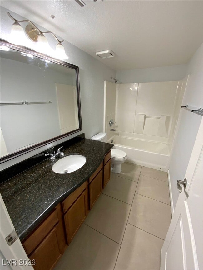 Building Photo - 3145 E Flamingo Rd