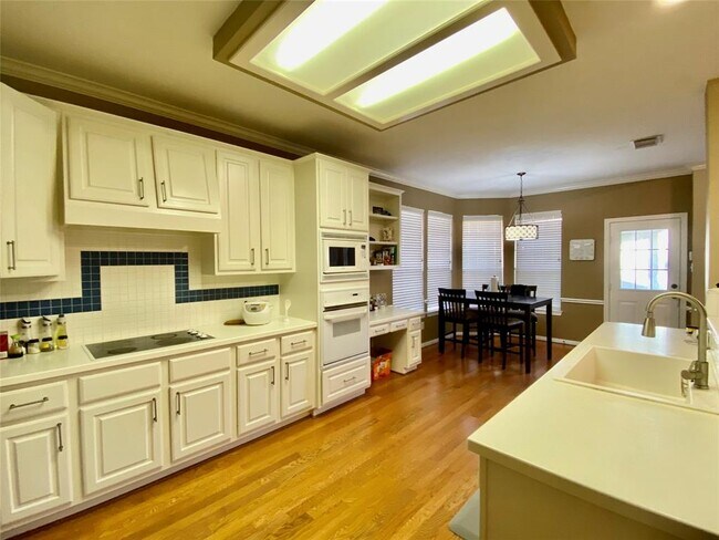 Building Photo - 3151 Pleasant Cove Ct