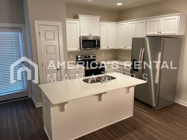 Building Photo - Home for Rent in Oak Grove, AL!!! View with 48 Hours Notice!