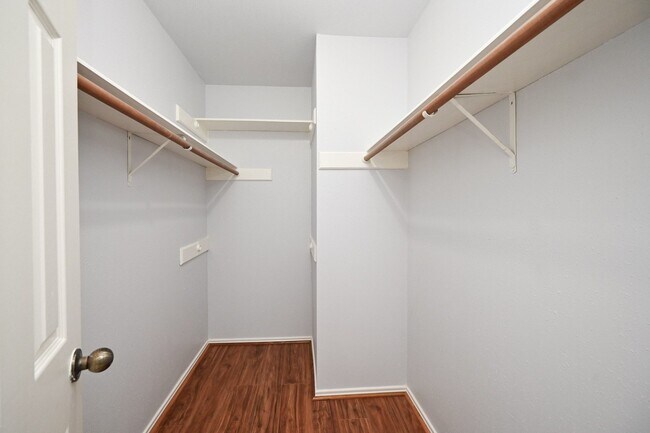 Building Photo - 3551 Santa Rosa Ln