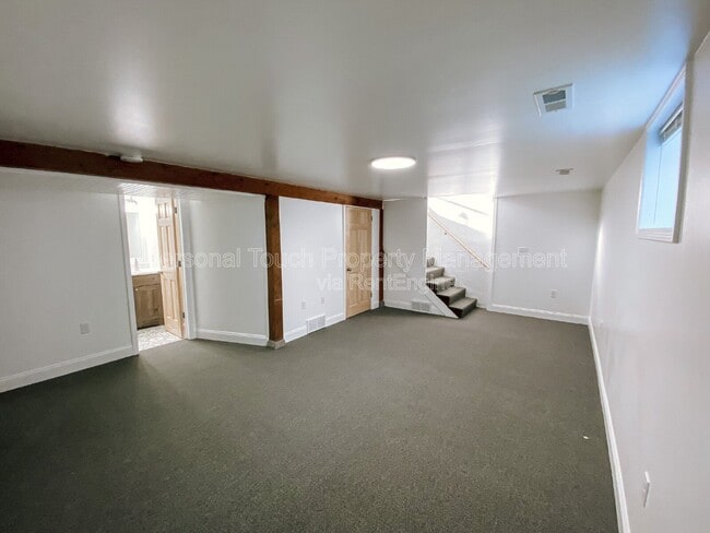 Building Photo - 1610 2nd St N